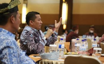 Bupati Adil Penuhi Panggilan Kemendagri, Ini Isi Pertemuannnya dengan Sekjend Kemendagri   